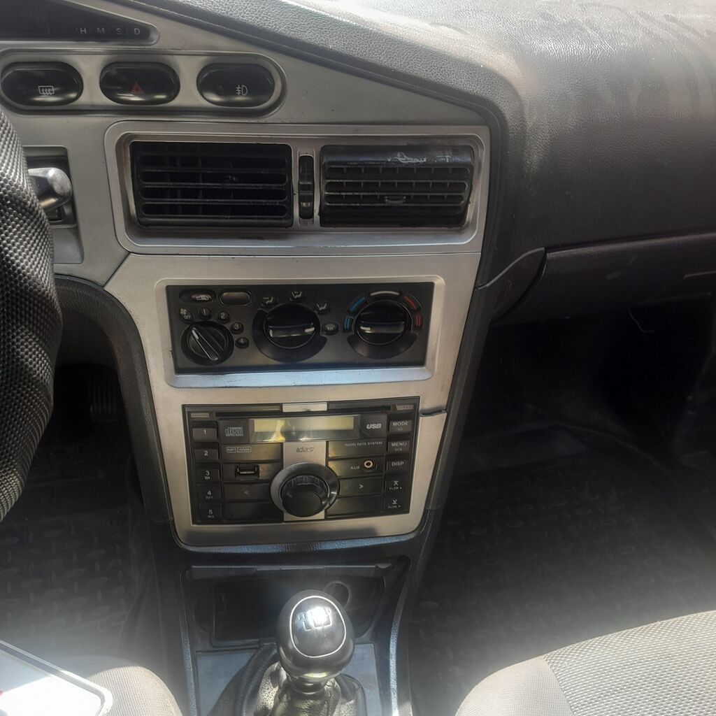 Chevrolet Nexia: 2013 г., 1.5 л, Механика, Седан — фото 3