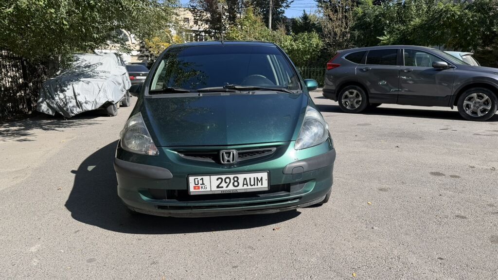 Honda Jazz: 2004 г., 1.4 л, Бензин, Хэтчбэк: фото 1