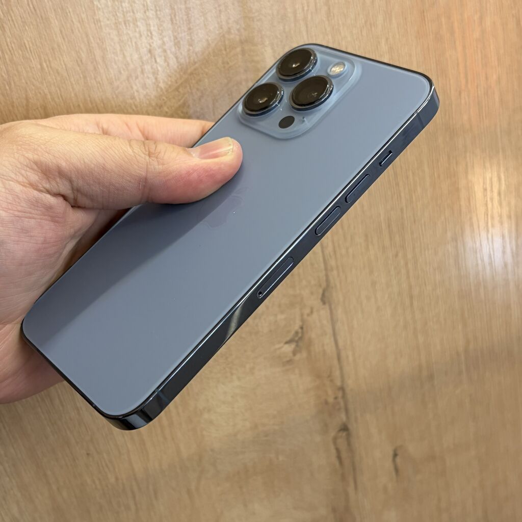 IPhone 13 Pro, Б/у, 512 ГБ, Pacific Blue, Чехол, 94 %: фото 2