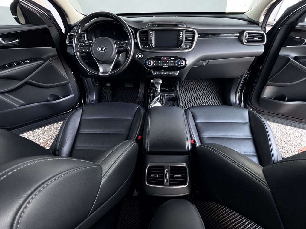 Kia Sorento: 2017 г., Автомат, Кроссовер: фото 6