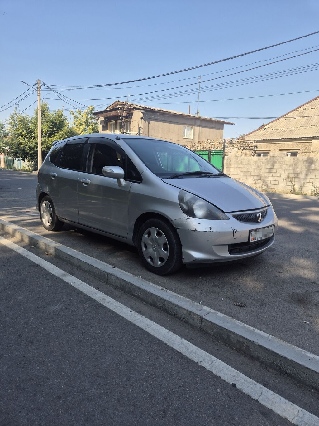 Honda Fit: 2002 г., 1.3 л, Вариатор, Бензин, Хэтчбэк: фото 2