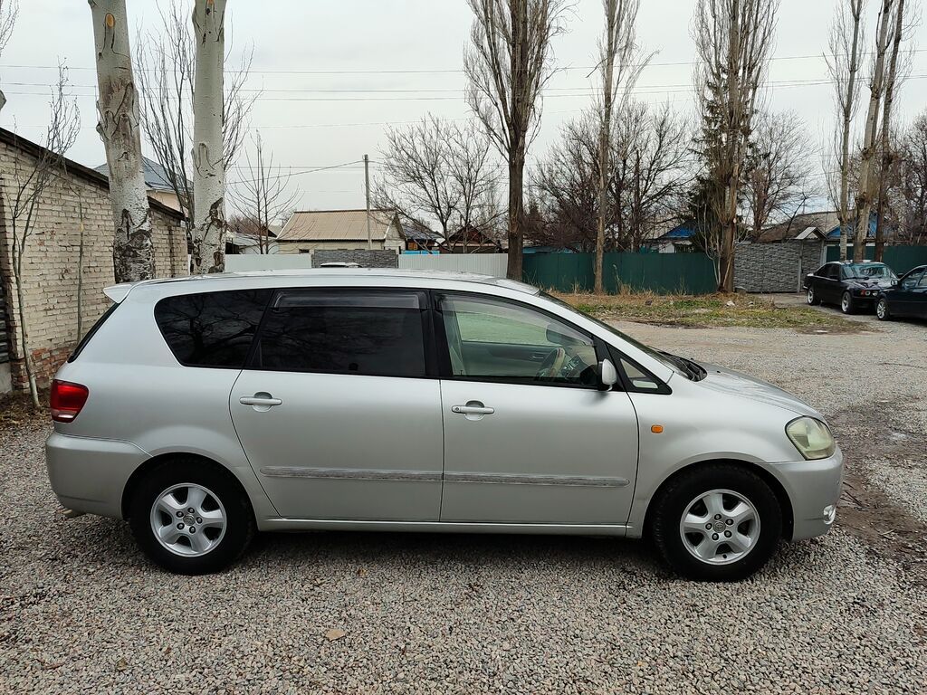 Toyota Ipsum 2003, 2.4 л, автомат, минивэн: фото 8