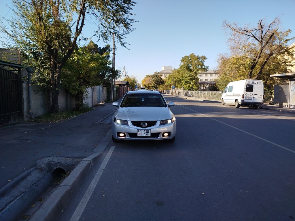 Honda Accord: 2003 г., 2.4 л, Автомат, Бензин, Седан: фото 7