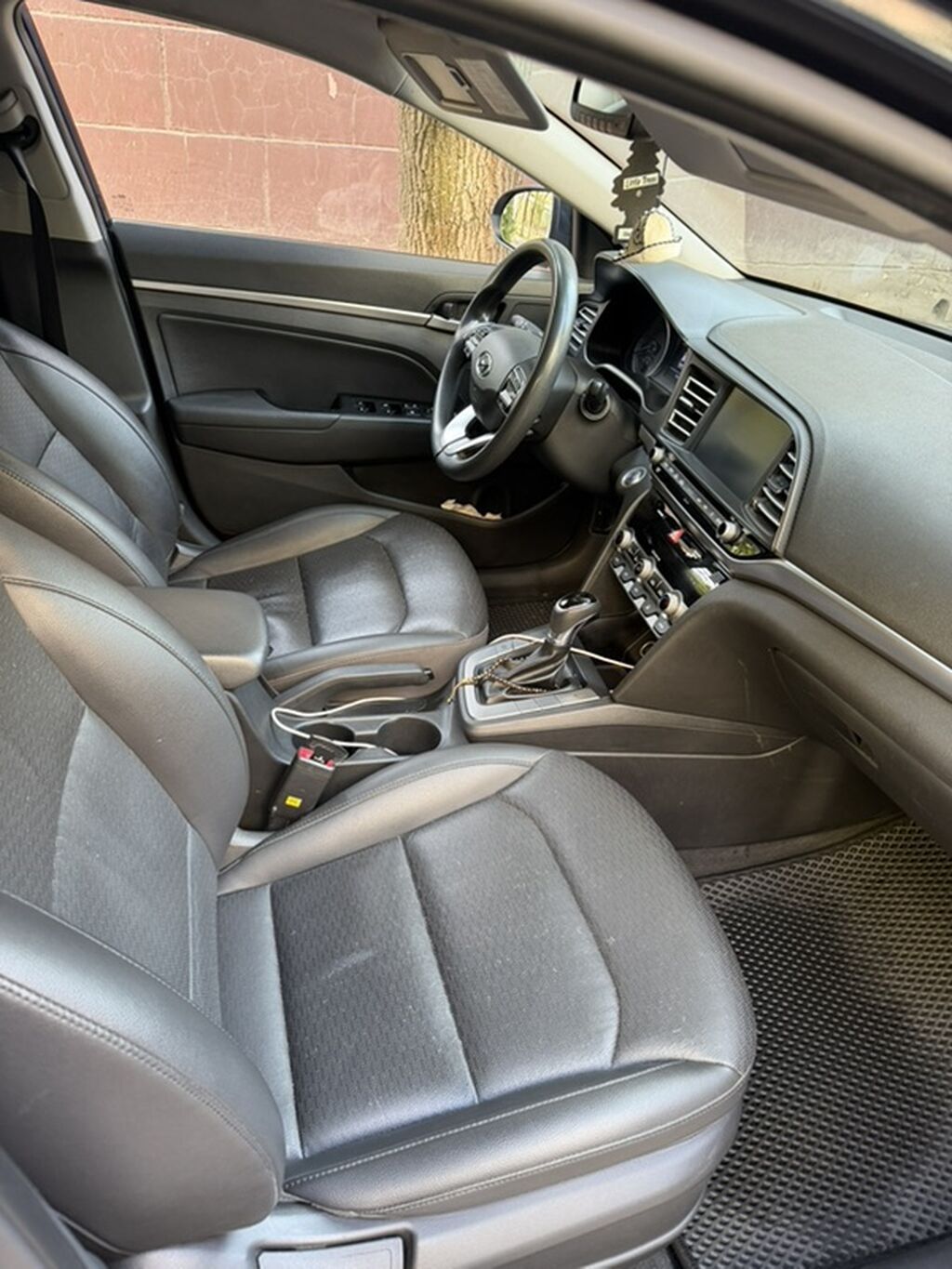 Hyundai Avante: 2019 г., 1.6 л, Автомат, Бензин, Седан: фото 7