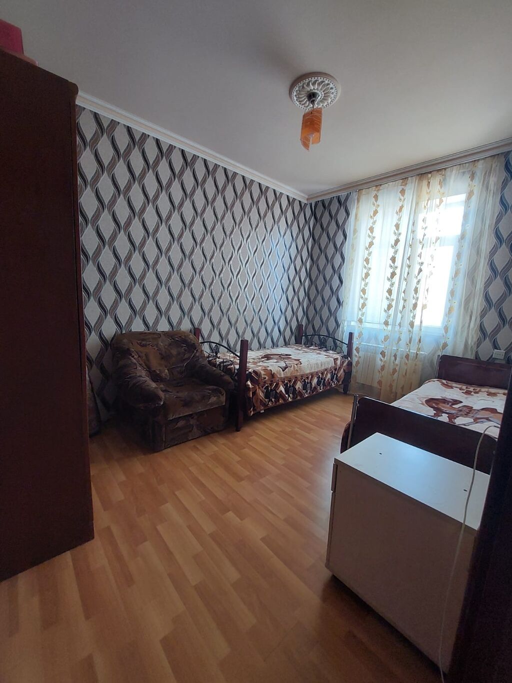 Bakı, Ceyranbatan, 200 kv. m, 5 otaqlı, Hovuzsuz, İnternet, Telefon, Qaz