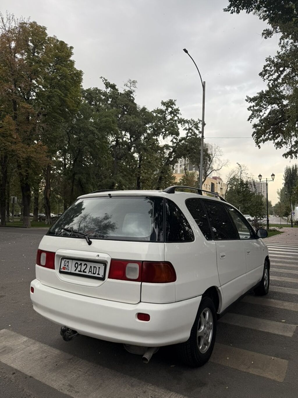 Toyota Picnic: 1996 г., 2 л, Автомат, Бензин, Минивэн: фото 5