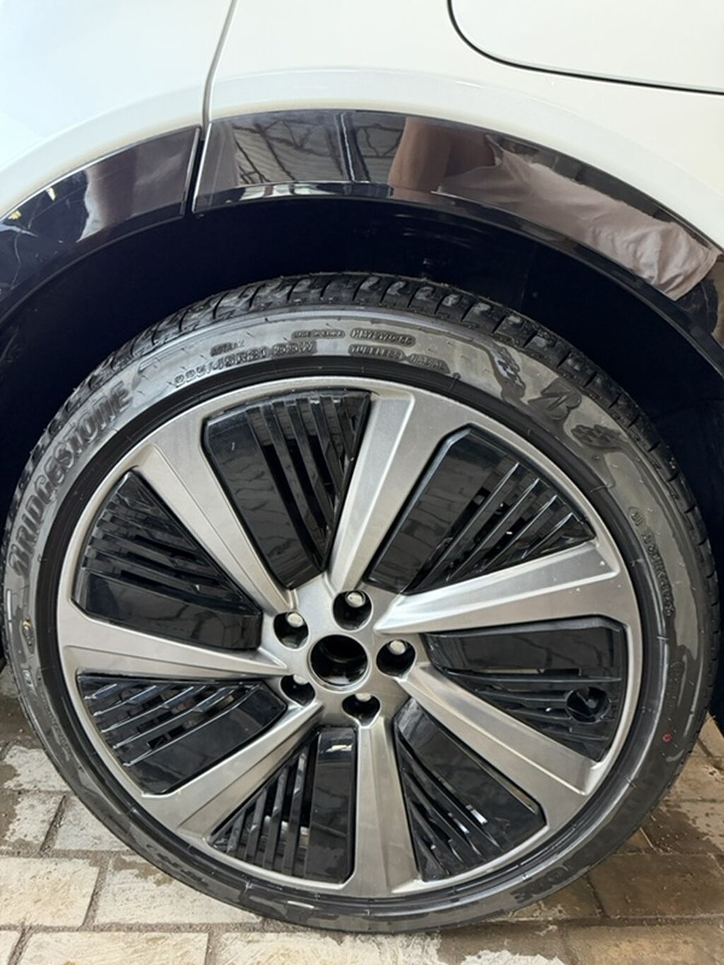 Toyota bZ5: 2026 г., 1.5 л, Автомат, Электромобиль, Кроссовер: фото 4