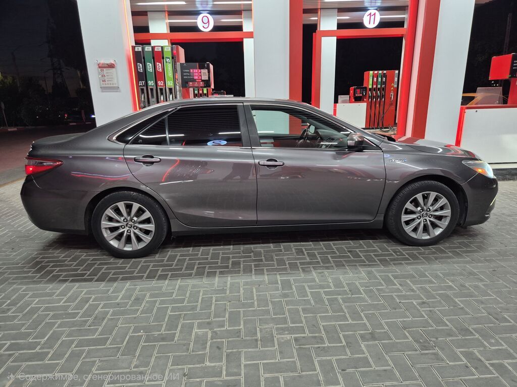 Toyota Camry: 2015 г., Гибрид: фото 3