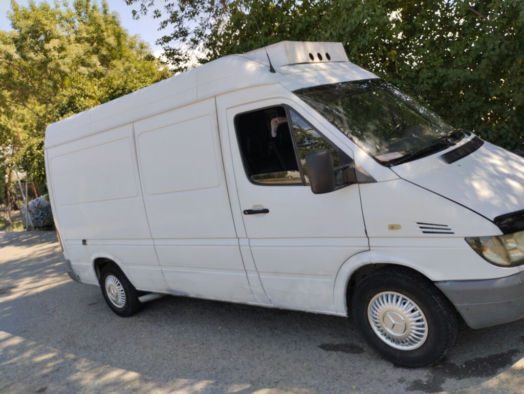 Mercedes-Benz Спринтер: 2004 г., 2.2 л, Механика, Дизель, Бус: фото 5