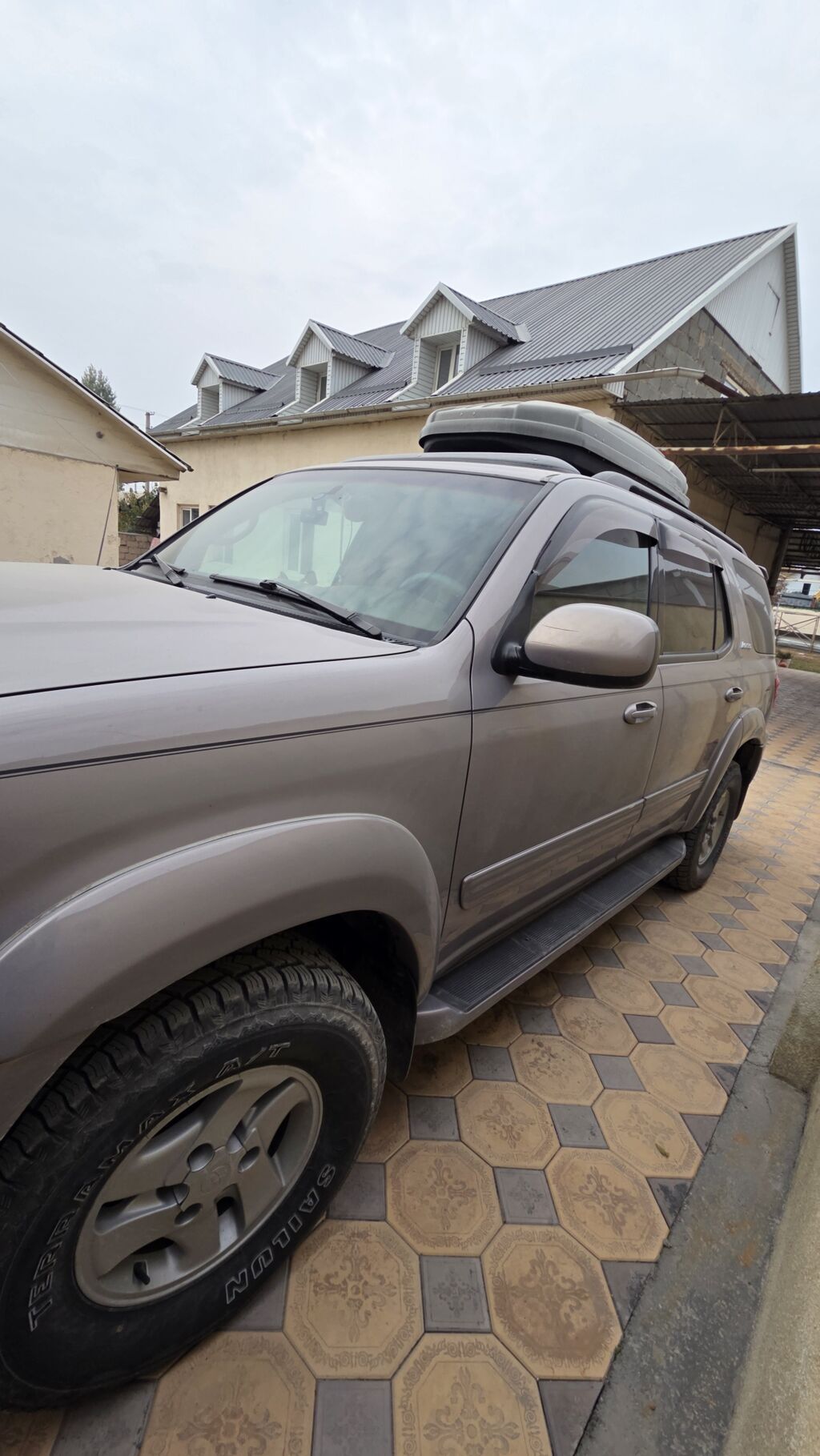 Toyota Sequoia: 2001 г., 4.7 л, Автомат, Бензин, Внедорожник: фото 6