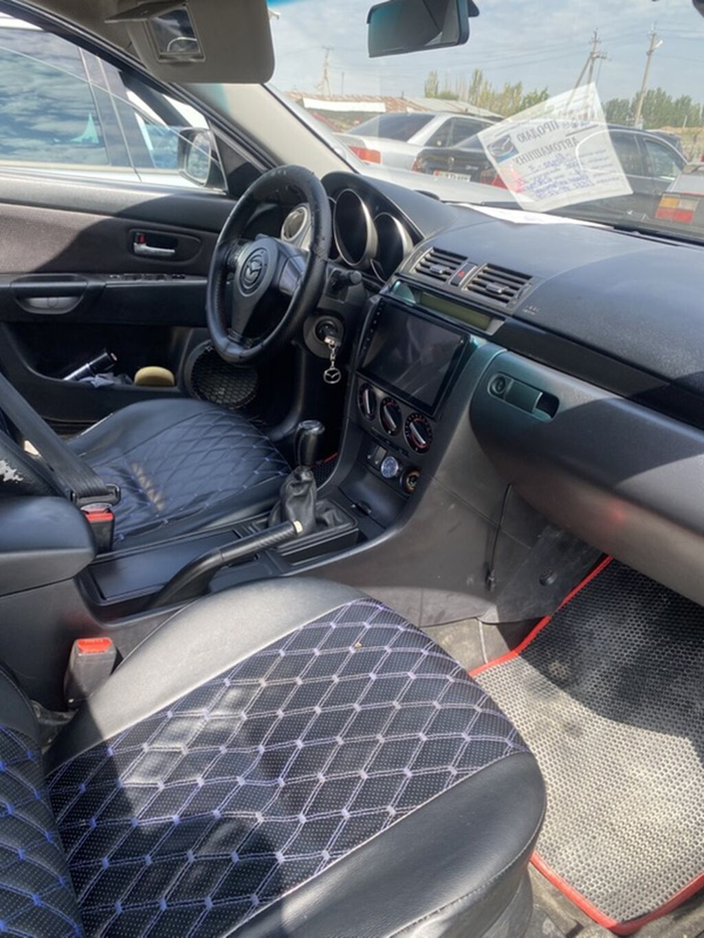 Mazda 3: 2006 г., 1.6 л, Механика, Бензин, Хэтчбэк: фото 6