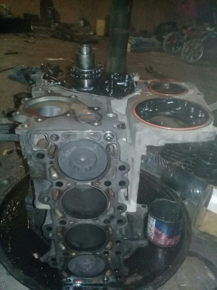 Car Parts: Блок в сборе Ниссан икстрайл дизель on lalafo.com.np Блок в сборе Ниссан икстрайл дизель in Кара-Балта