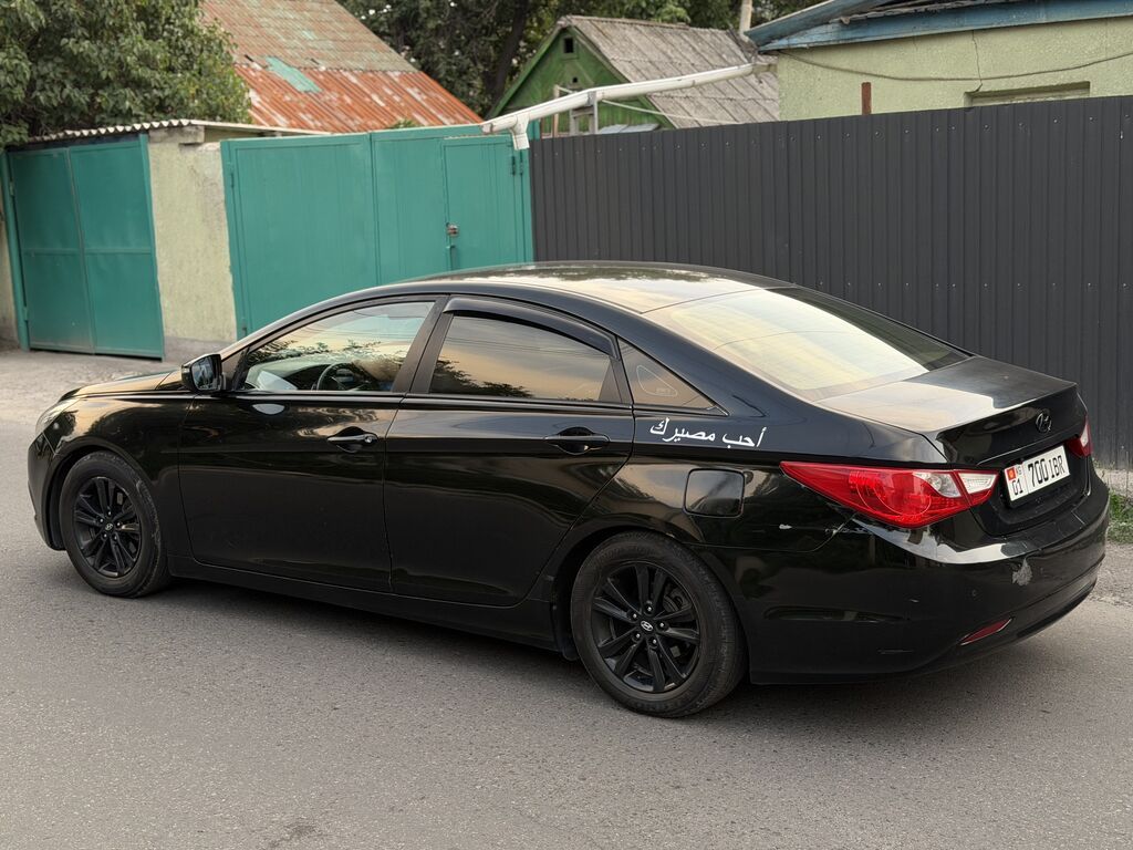 Hyundai Sonata: 2012 г., 2 л, Автомат, Бензин, Седан: фото 4