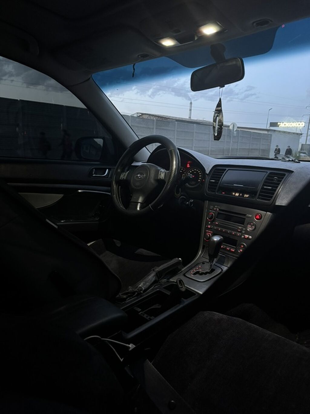 Subaru Outback 2003 г., 2.5 л, автомат, бензин: фото 3