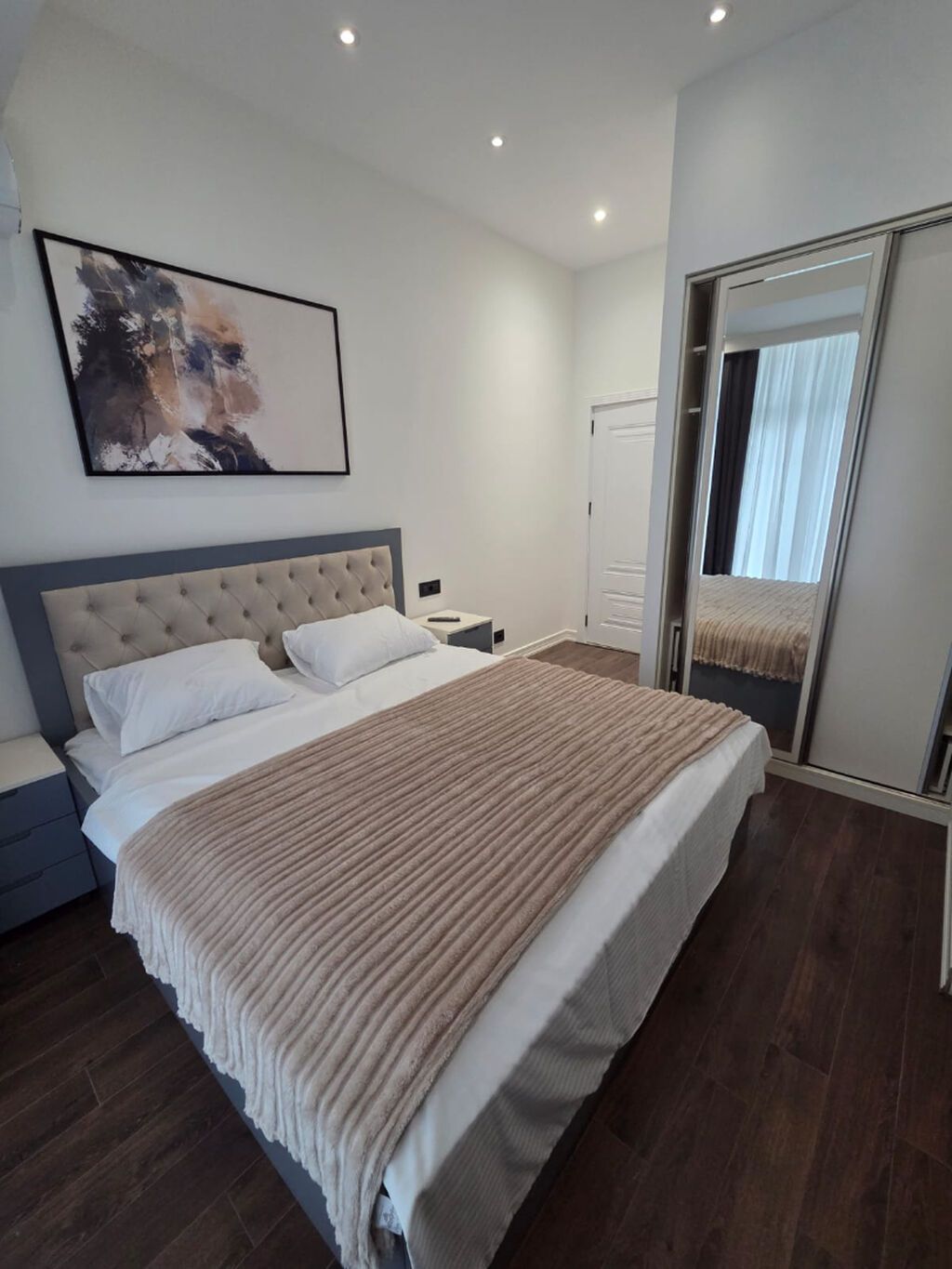Tac Residence | Port Baku | Zərifə Əliyeva küçəsi | 2 Otaqlı Mənzil