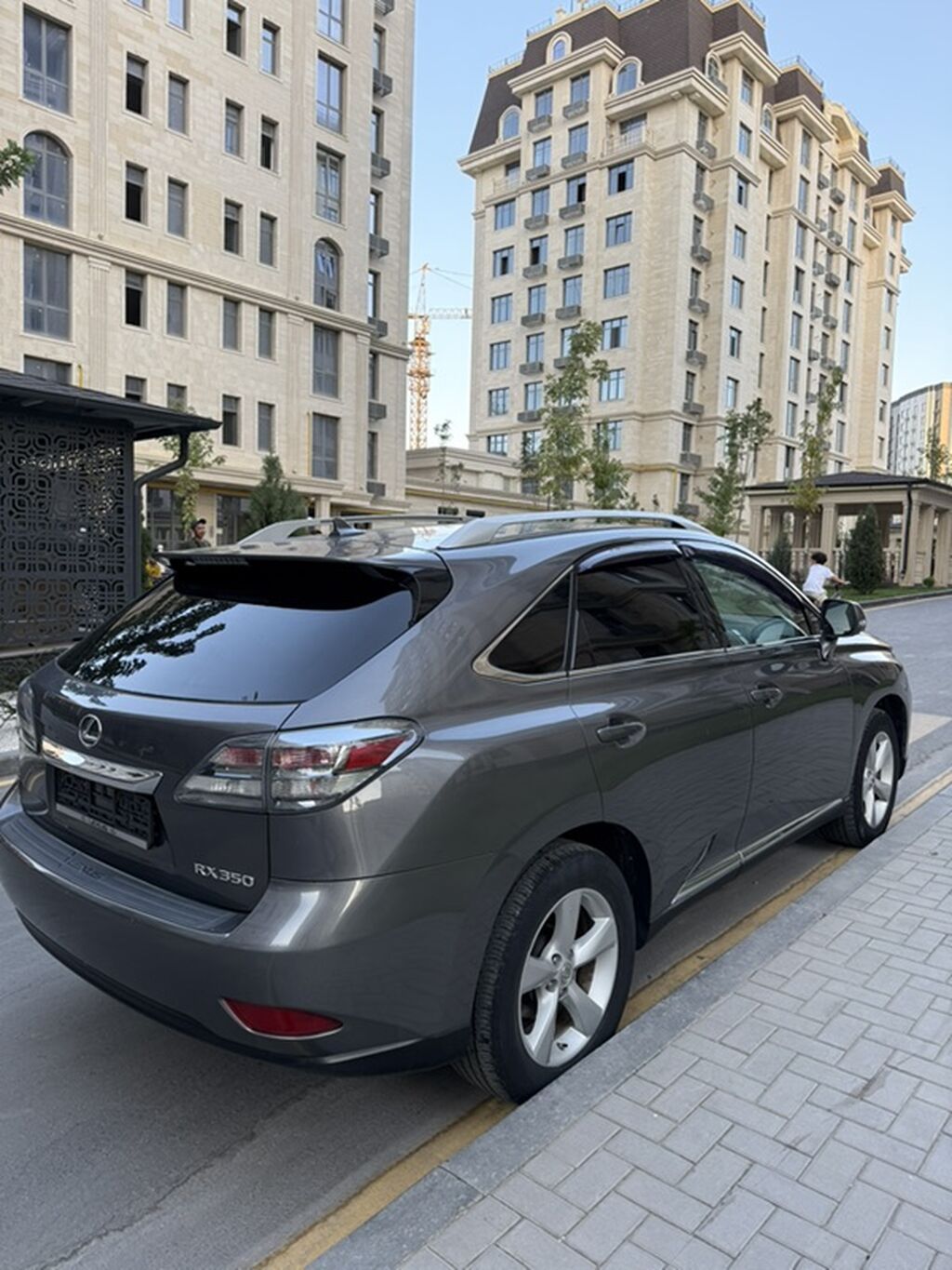Lexus RX: 2012 г., 3.5 л, Автомат, Бензин, Кроссовер: фото 2