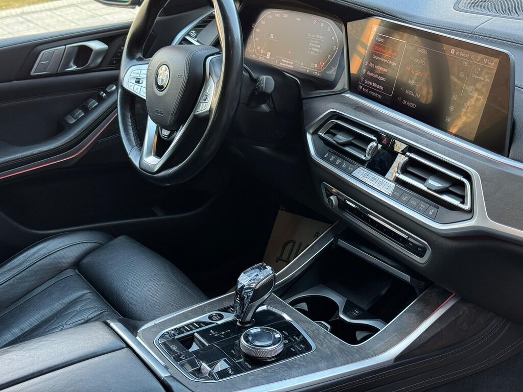 BMW X7: 2019 г., 3 л, Типтроник, Бензин, Кроссовер: фото 7