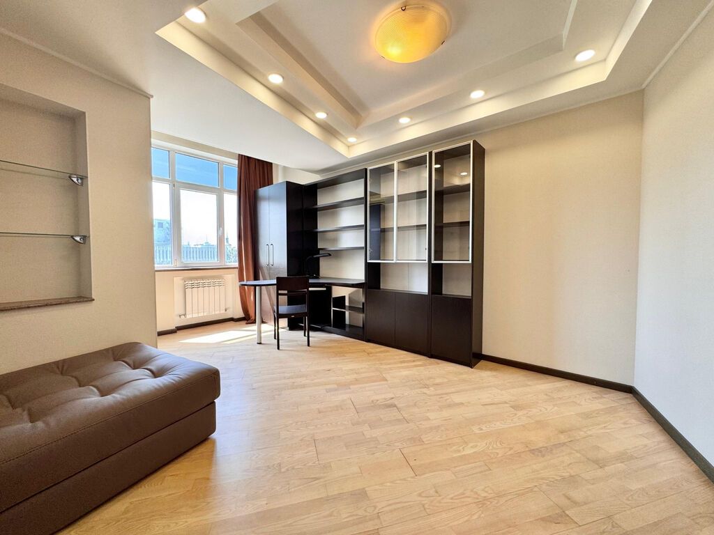 3 комнаты, 123 м², Филармония 6 этаж, Свежий ремонт: фото 8