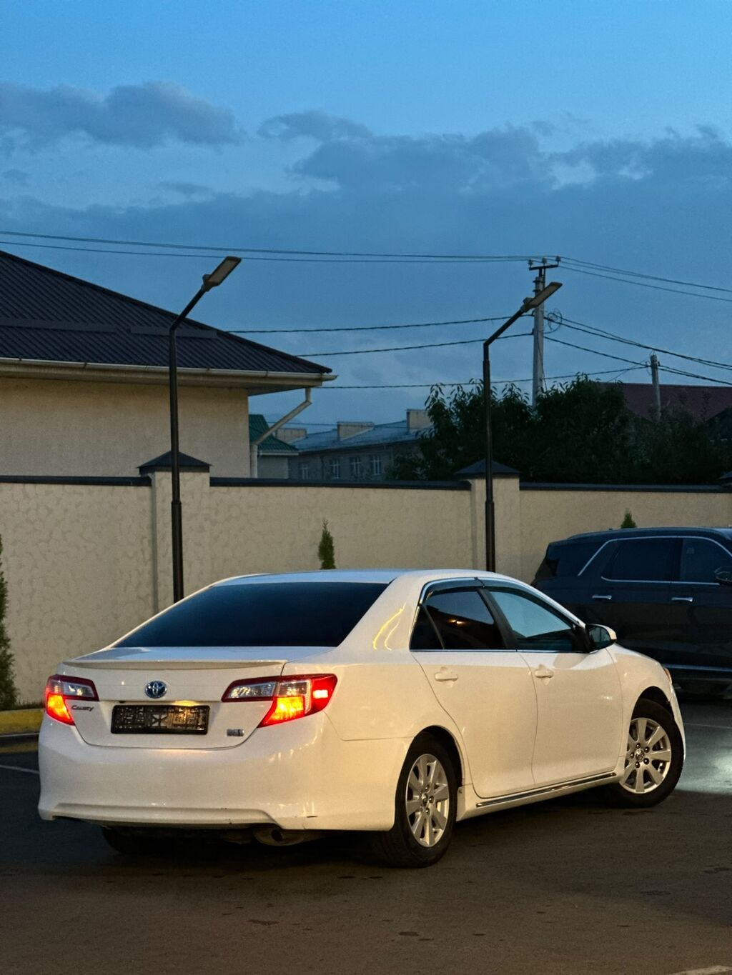 Toyota Camry: 2014 г., 2.5 л, Автомат, Гибрид, Седан: фото 4