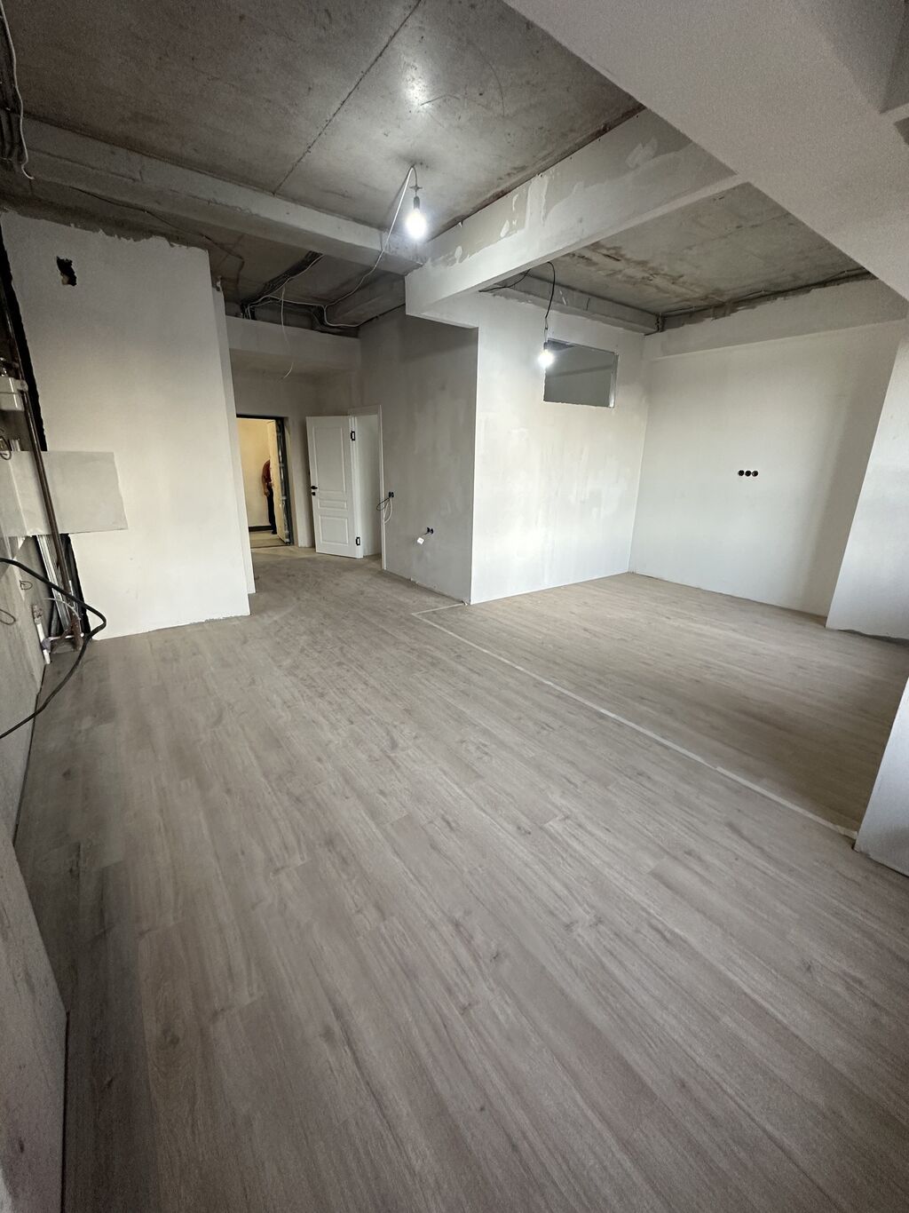 1 комната, 46 м², Асанбай мкр Элитка, 4 этаж, Косметический ремонт: фото 3
