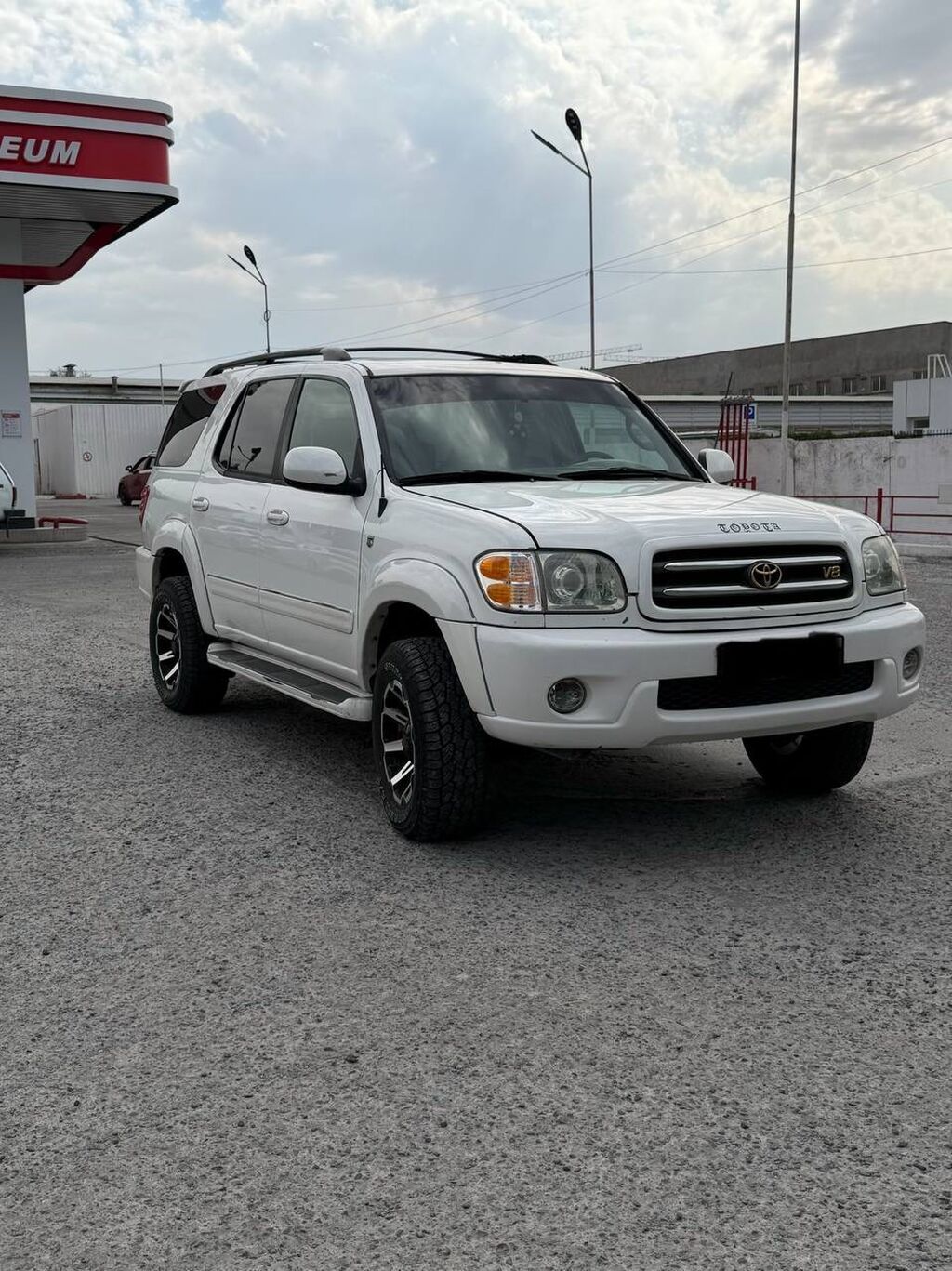 Toyota Sequoia: 2004 г., 4.7 л, Автомат, Газ, Внедорожник: фото 7
