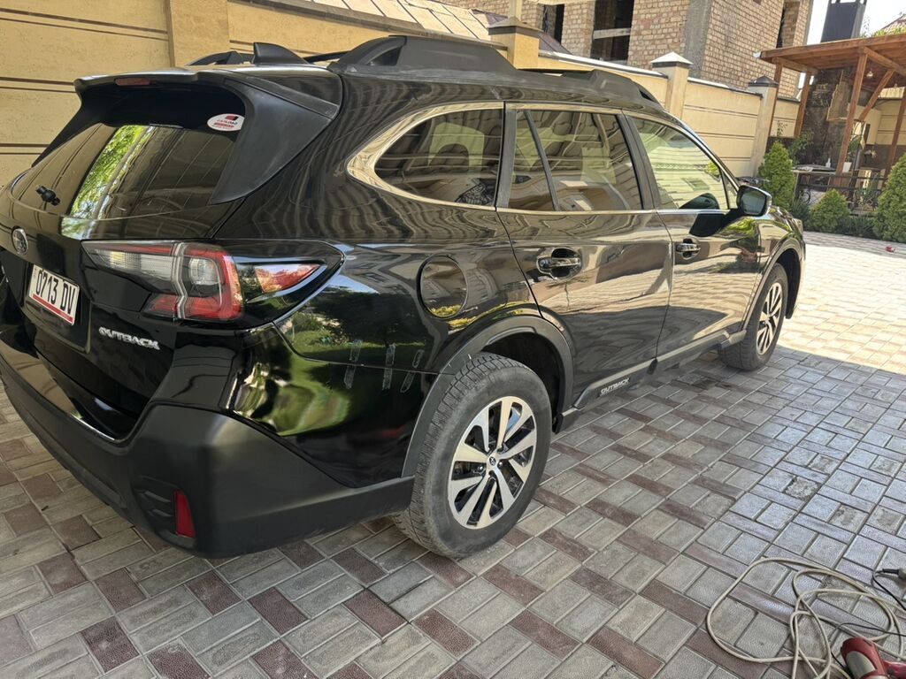 Subaru Outback: 2021 г., 2.5 л, Вариатор, Бензин, Кроссовер: фото 2