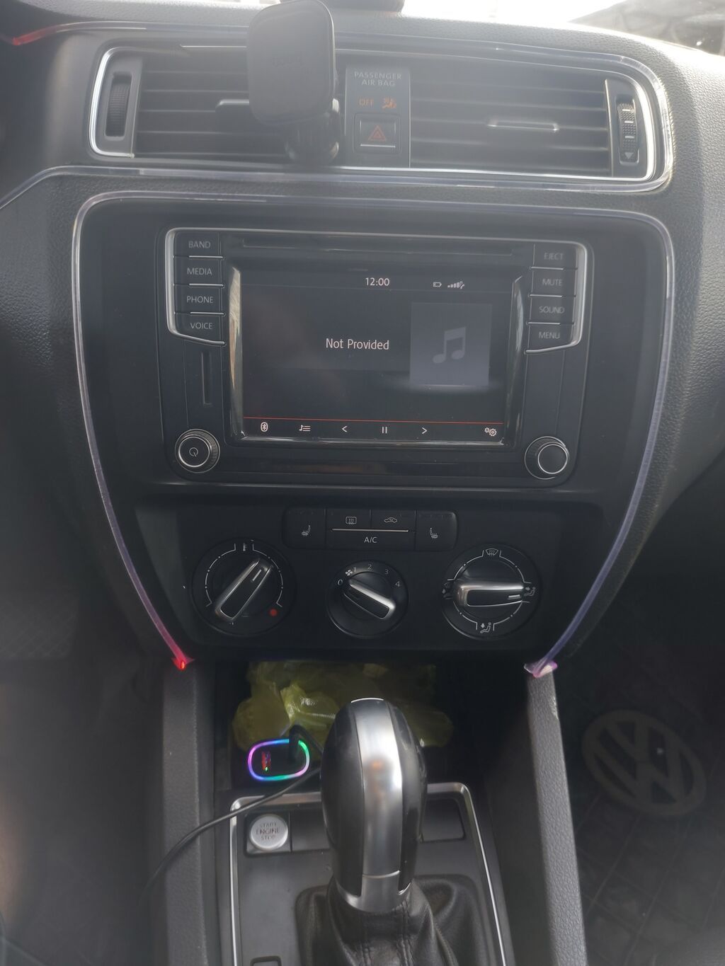 Volkswagen Jetta: 2016 г., 1.4 л, Автомат, Бензин, Седан: фото 7