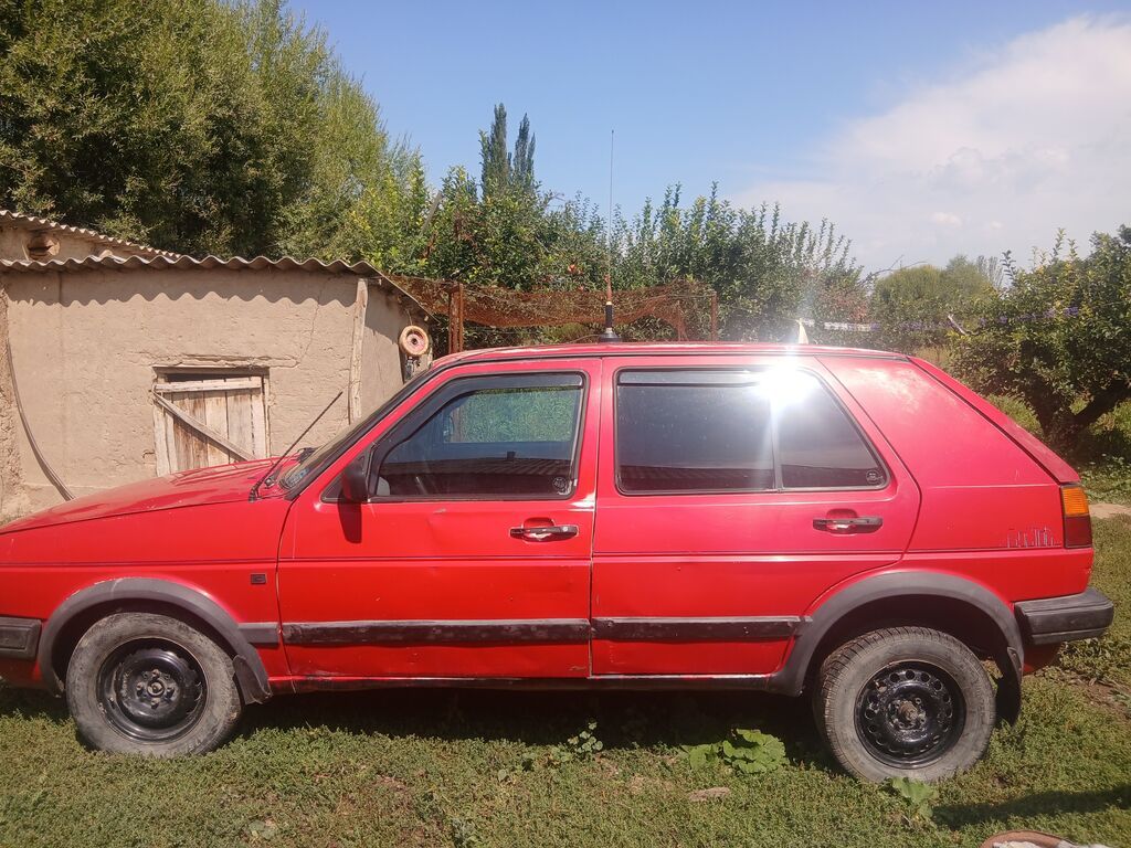 Volkswagen Golf: 1989 г., Механика, Бензин, Хэтчбэк: фото 7