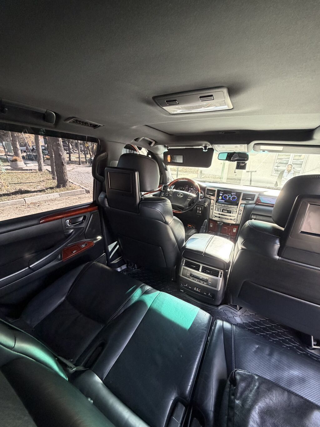 Lexus LX: 2014 г., 5.7 л, Автомат, Бензин, Внедорожник: фото 6
