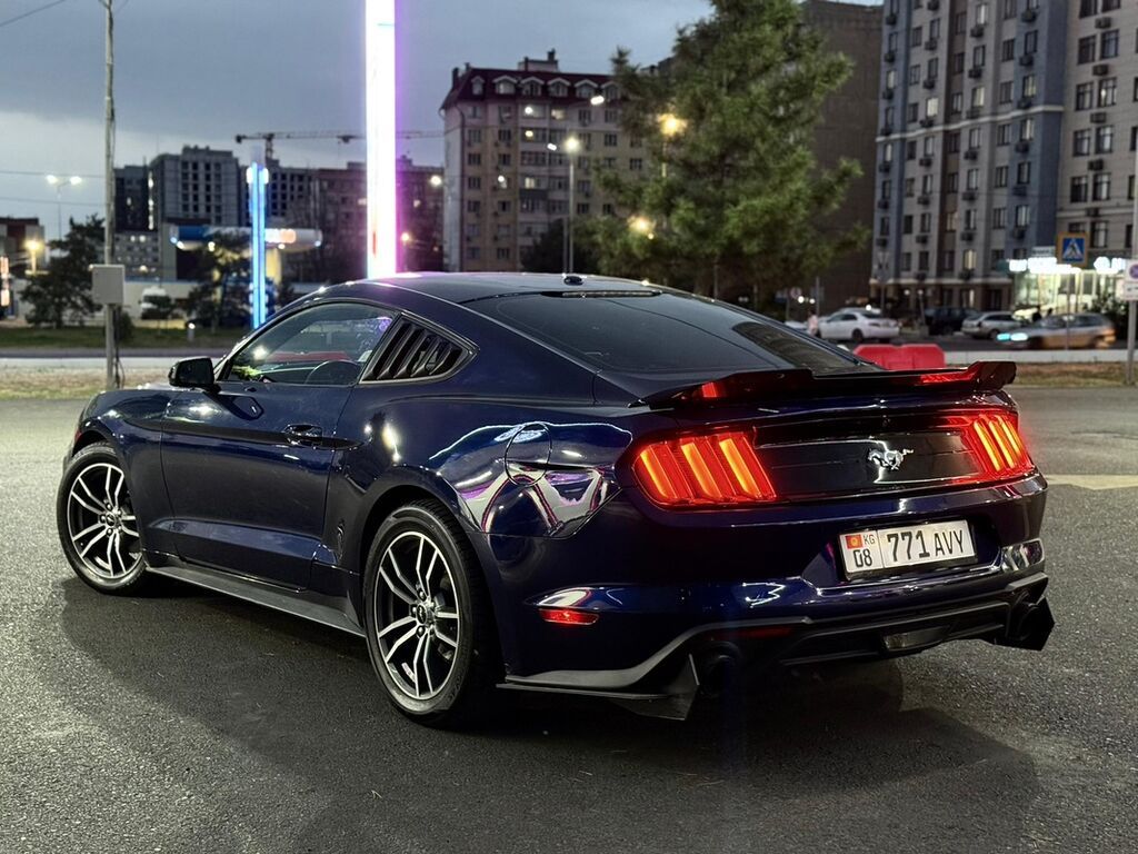 Ford Mustang: 2019 г., 2.3 л, Автомат, Бензин, Фастбек: фото 3