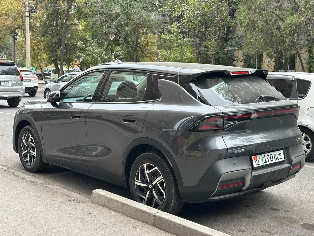 Changan Qiyuan Q05: 2026 г., 1.5 л, Автомат, Электромобиль, Универсал: фото 4
