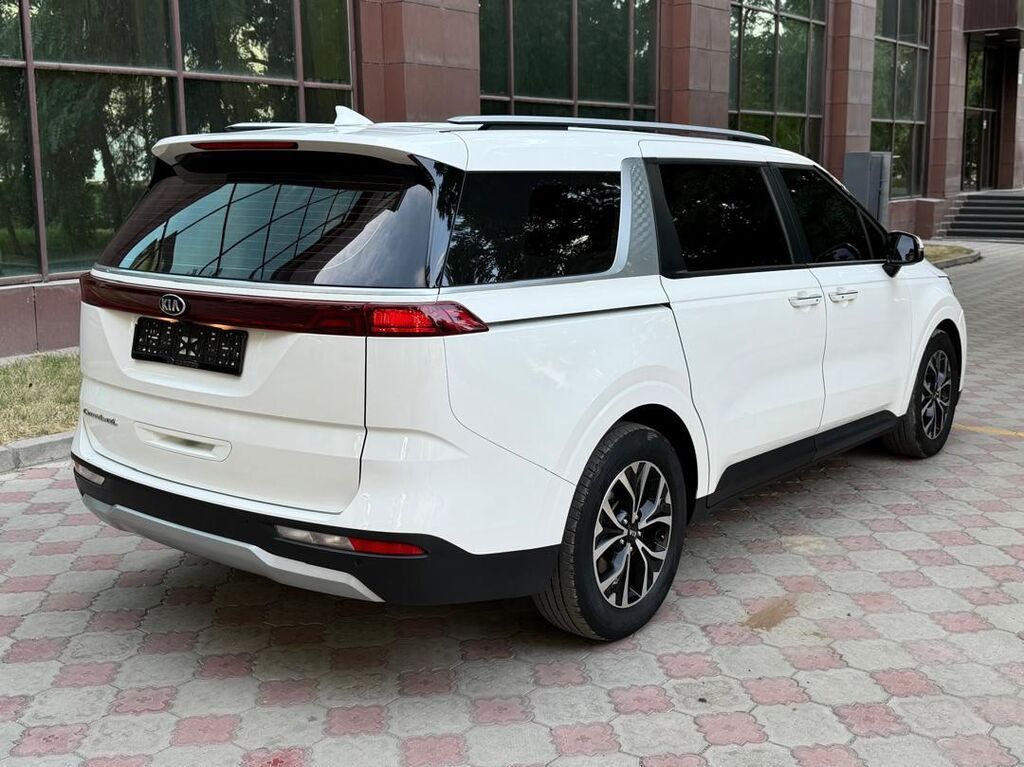 Kia Carnival: 2021 г., 2.2 л, Автомат, Дизель, Минивэн: фото 5