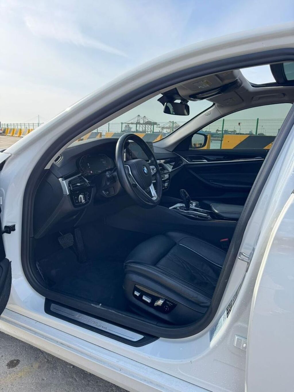 BMW 5 series: 2019 г., 2 л, Автомат, Бензин, Седан: фото 4