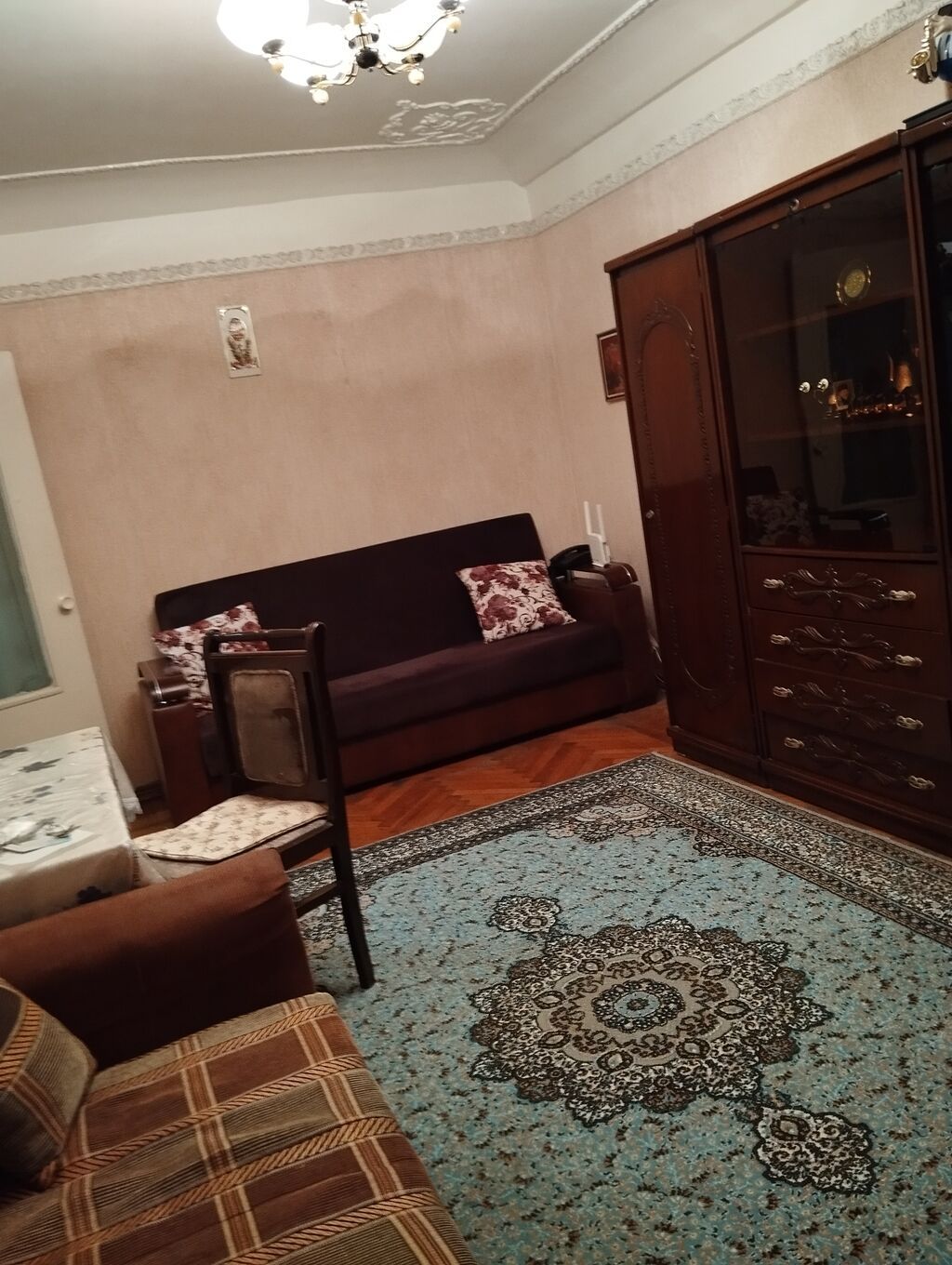 Kirayə üçün 1 otaqlı, mebellə və texnika ilə təchiz olunmuş mənzil