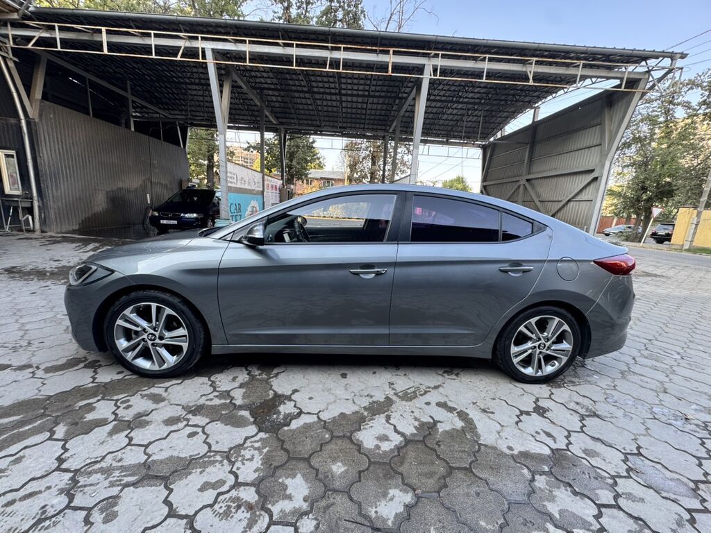 Hyundai Elantra: 2018 г., 1.6 л, Автомат, Бензин, Седан: фото 6