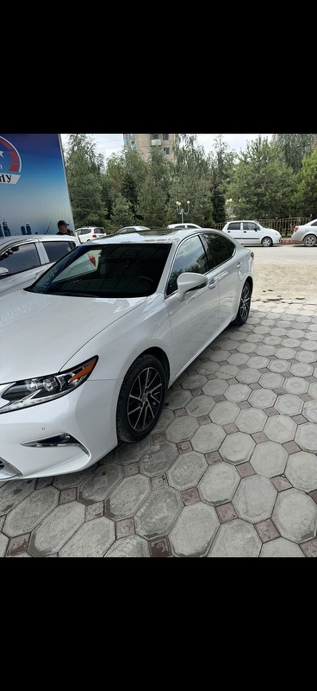 Lexus ES: 2017 г., 3.5 л, Автомат, Бензин, Седан: фото 2