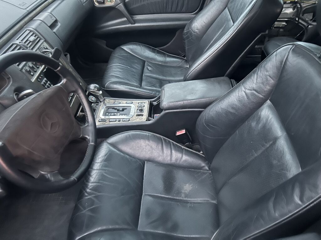 Mercedes-Benz E-Class: 1998 г., 4.3 л, Автомат, Седан: фото 4