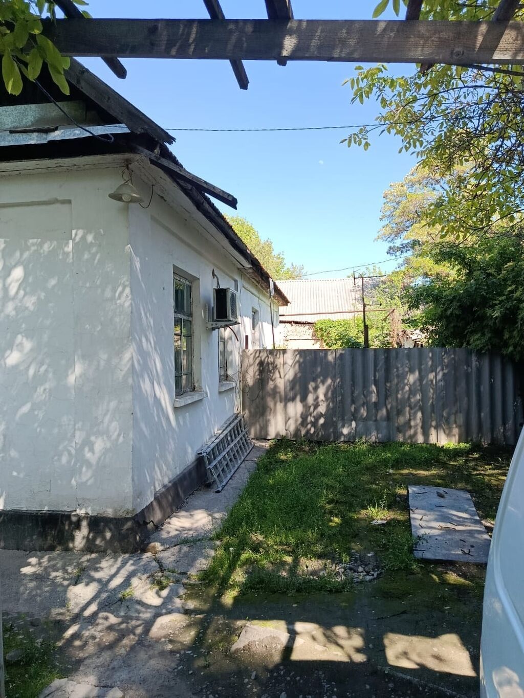 Продаю полдома. Ниже Восточного автовокзала перед БЧК. Отдельный вход: фото 6