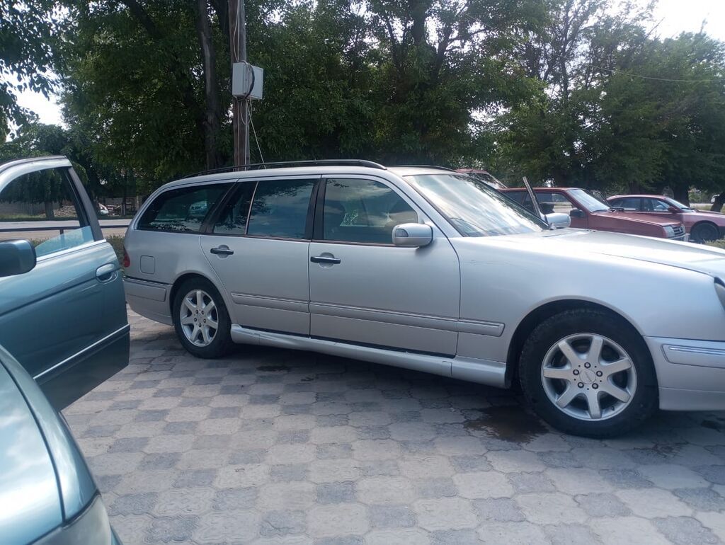 Mercedes-Benz E-Class: 1999 г., 2.9 л, Автомат, Дизель, Универсал: фото 3