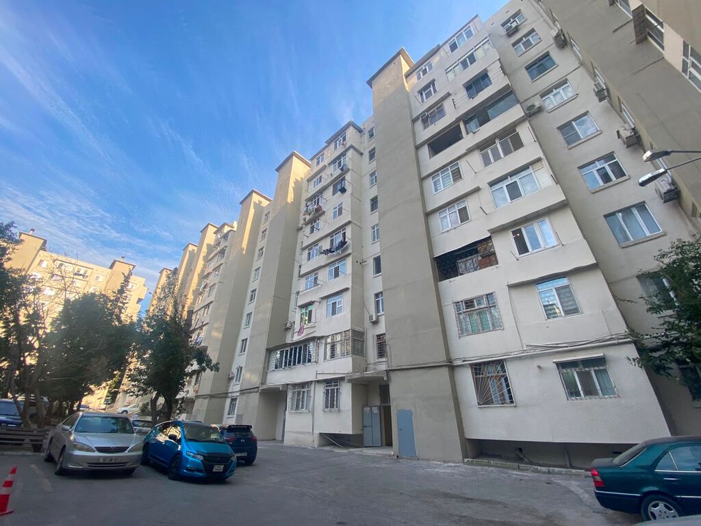 3-room old-build apartment for sale in Həzi Aslanov, 75 m², 205 000 AZN, photo 2 / 12
