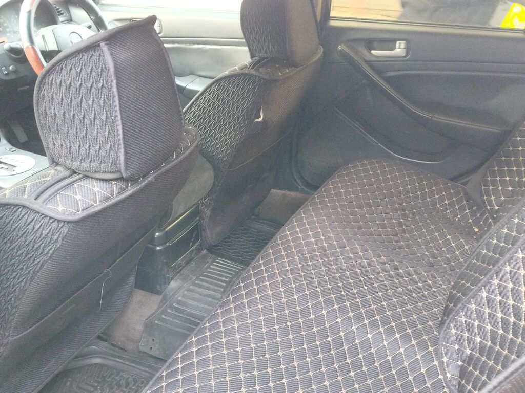 Nissan Skyline: 2003 г., 2.5 л, Автомат, Бензин, Седан: фото 7