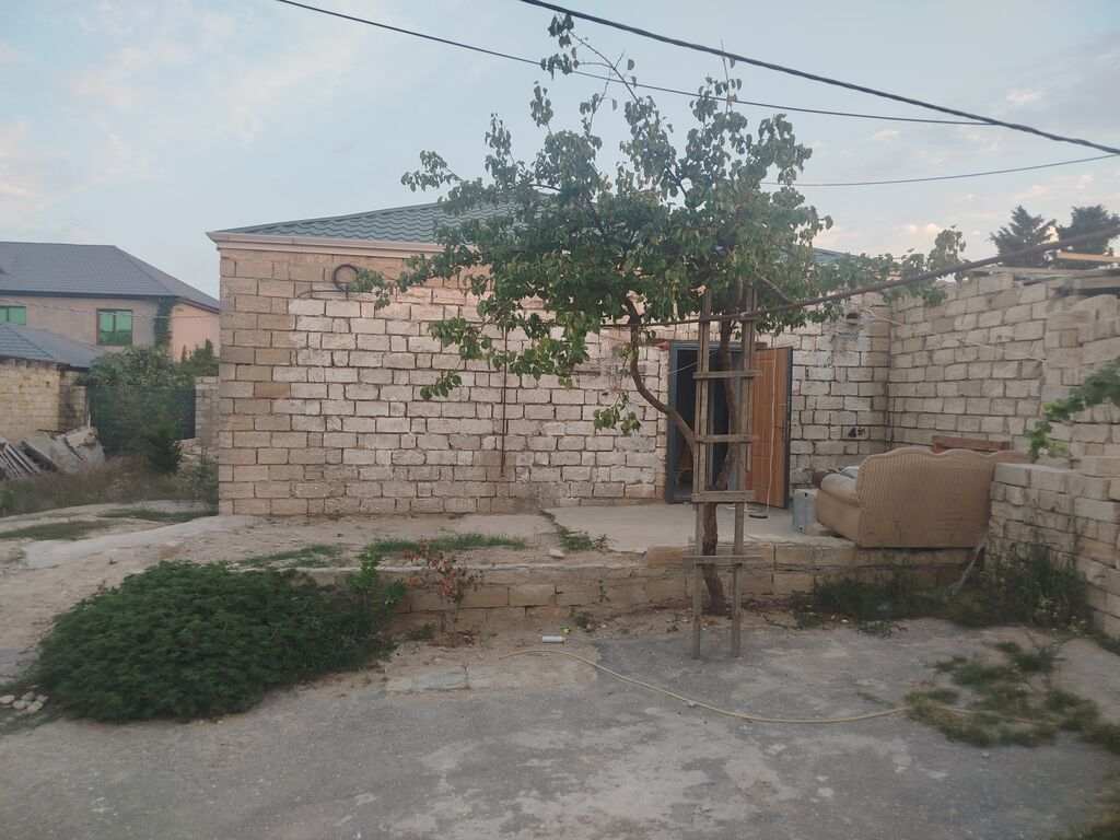 3 otaqlı, 100 kv. m, Kredit yoxdur, Orta təmir