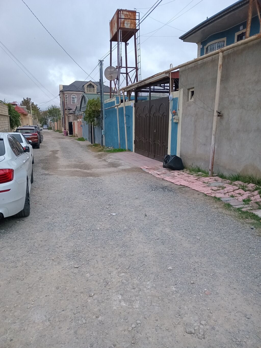 80 kv. m, 3 otaqlı, Qaz, İşıq, Su