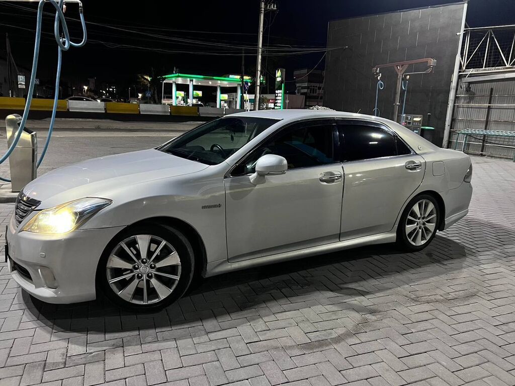 Toyota Crown: 2008 г., Гибрид, Седан: фото 7
