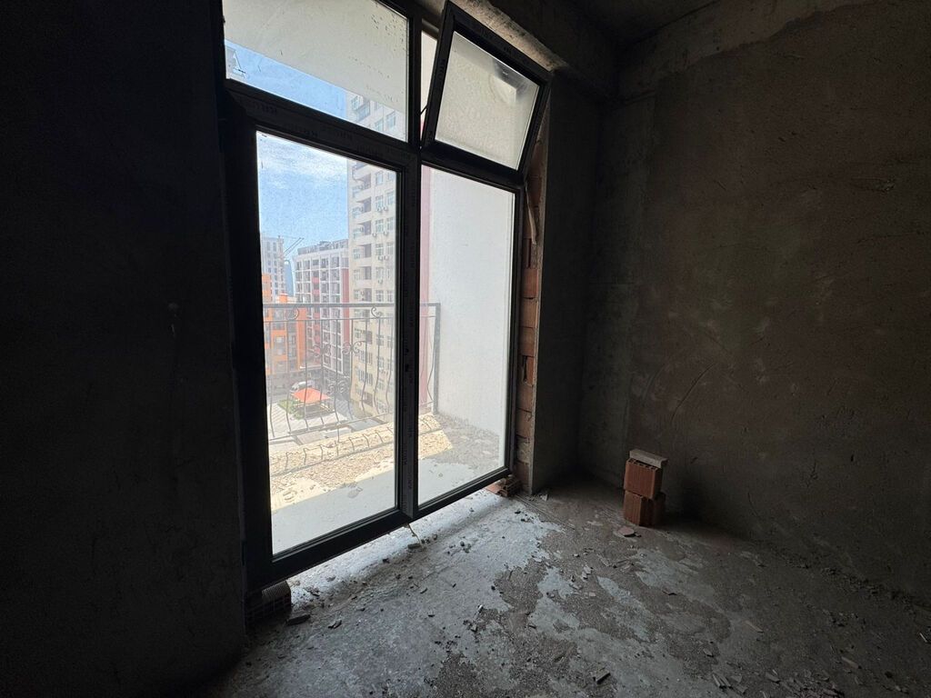 4 otaqlı, Yeni tikili, 167 kv. m
