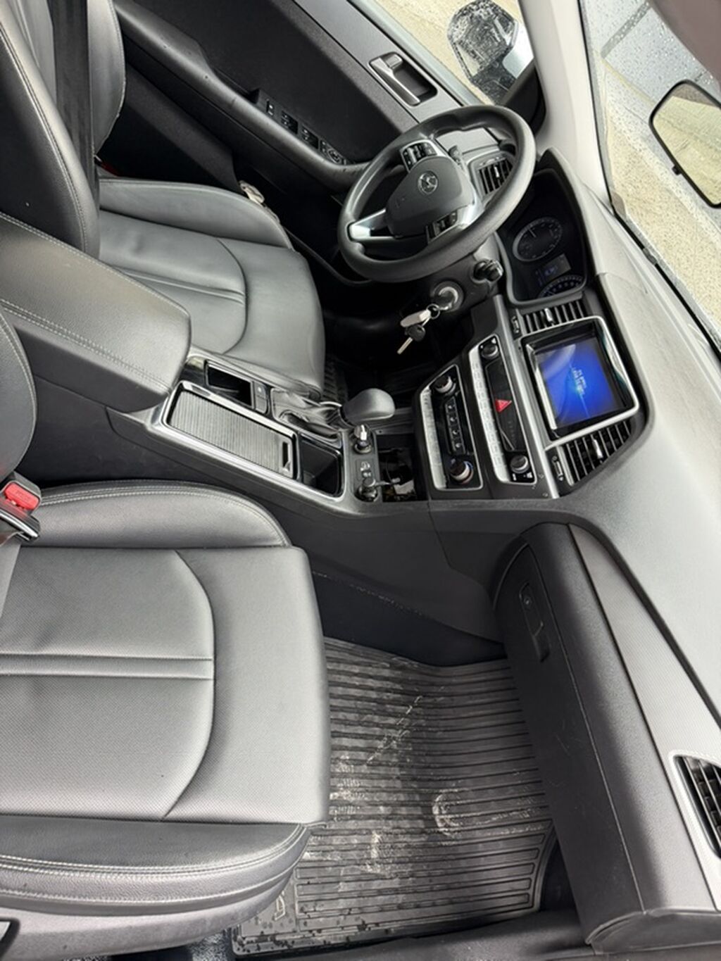 Hyundai Sonata: 2019 г., 2 л, Автомат, Газ, Седан: фото 8