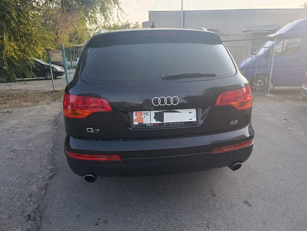 Audi Q7: 2006 г., 4.2 л, Автомат, Бензин, Кроссовер: фото 3