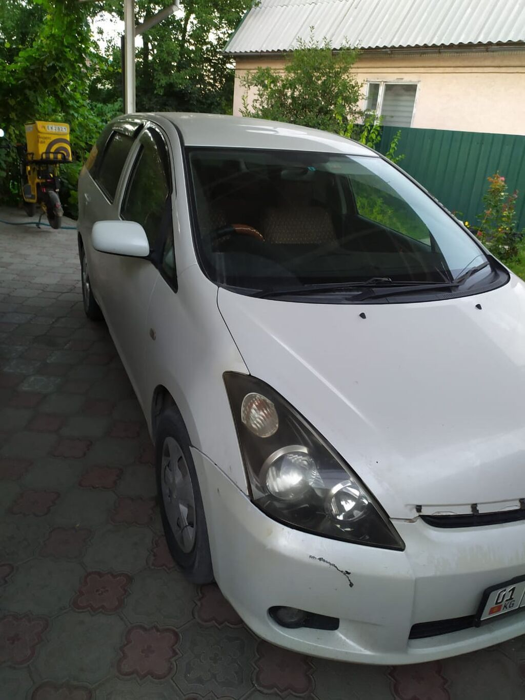 Toyota WISH: 2005 г., 1.8 л, Автомат, Бензин, Минивэн: фото 3