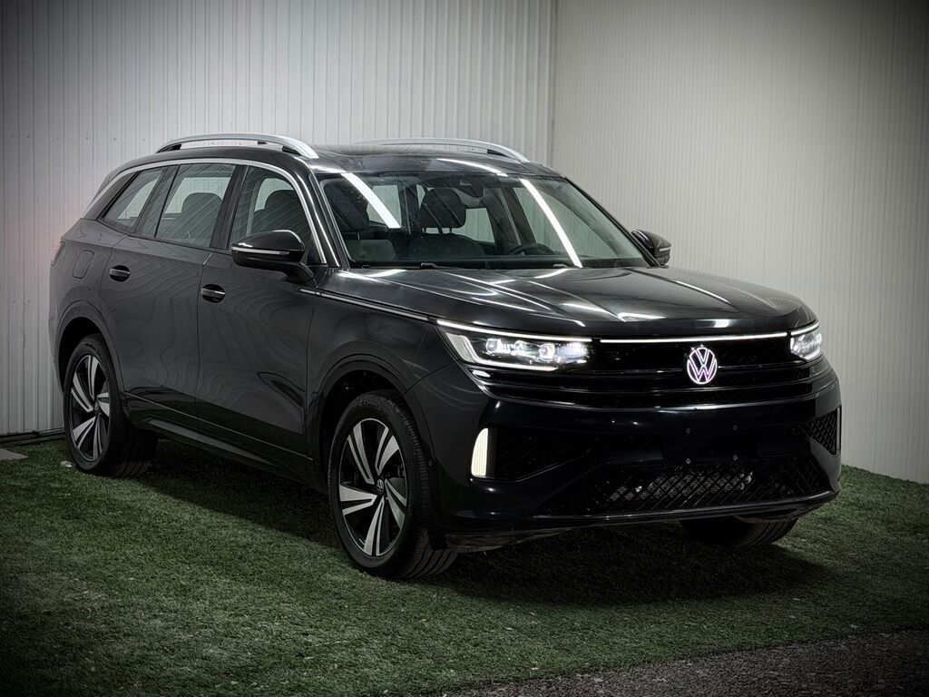 Volkswagen Tavendor: 2022 г., 2 л, Автомат, Бензин, Внедорожник: фото 2