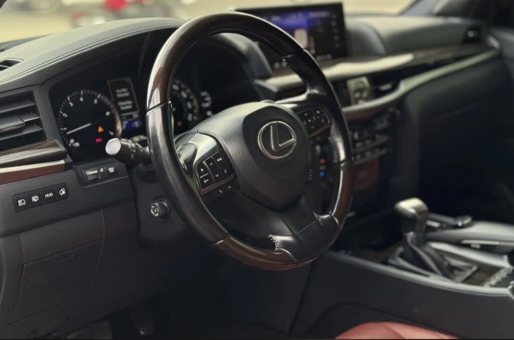 Lexus LX: 2021 г., 5.7 л, Автомат, Бензин, Внедорожник: фото 7